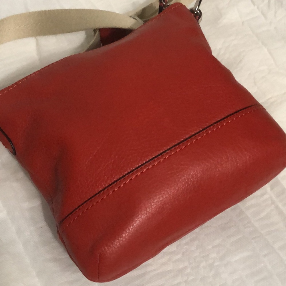 Coach Red Crossbody Bag with Cream Strap - Picture 5 of 11